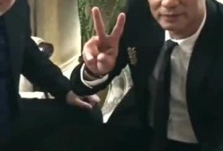 吃瓜娱乐圈华哥是谁,揭秘娱乐圈“吃瓜群众”热议的华哥之谜