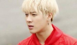 娱乐主播吃瓜说檀健次,主播吃瓜热议，揭秘明星幕后故事