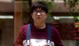 娱乐圈吃瓜吴露是谁,揭秘“吃瓜吴露”背后的故事